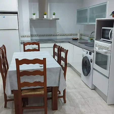 Apartamento Piso Luminoso Cerca De La Playa
